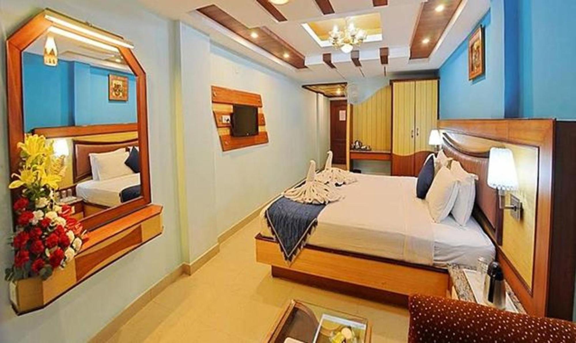Ponmariresidency Hotell Ooty Exteriör bild