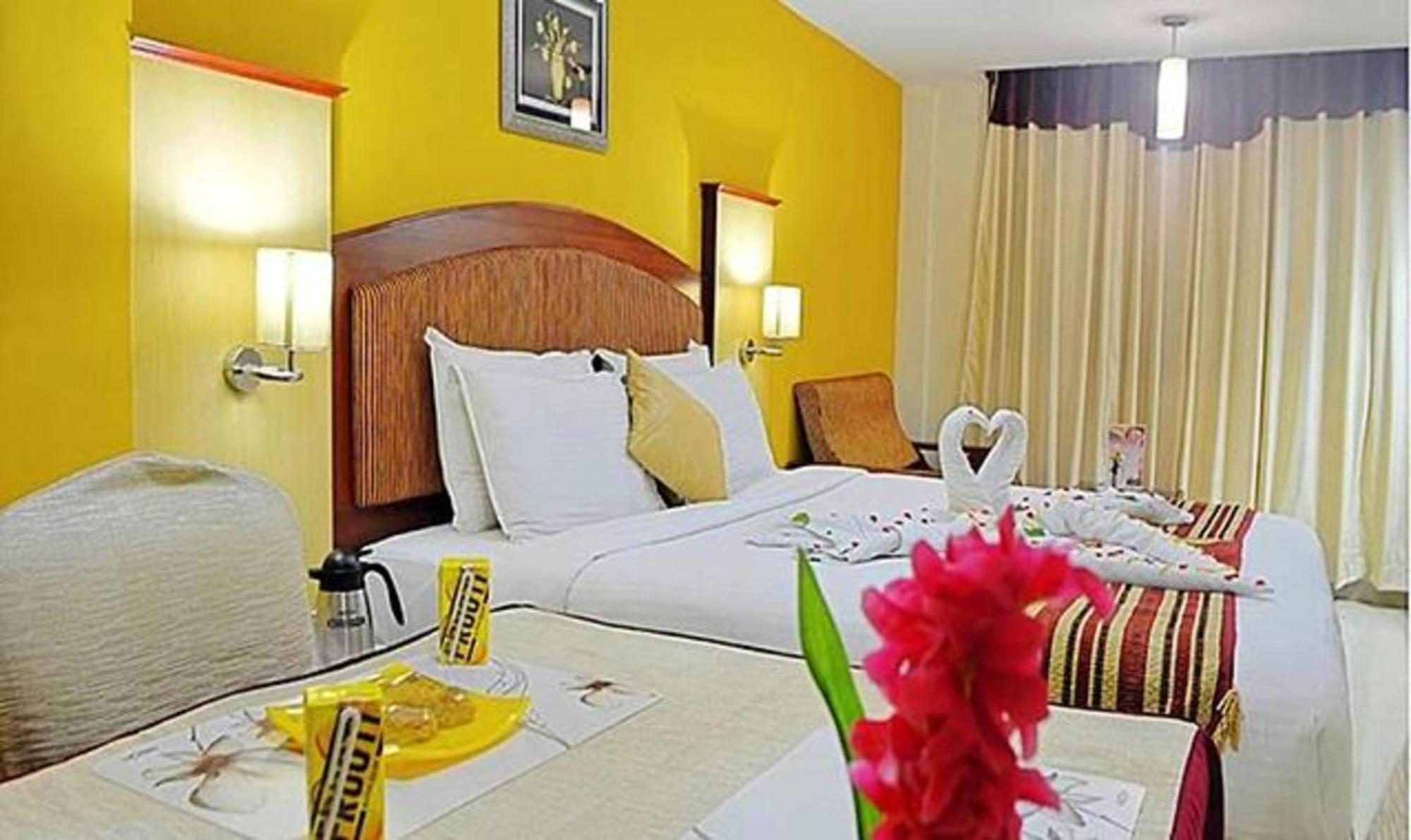Ponmariresidency Hotell Ooty Exteriör bild
