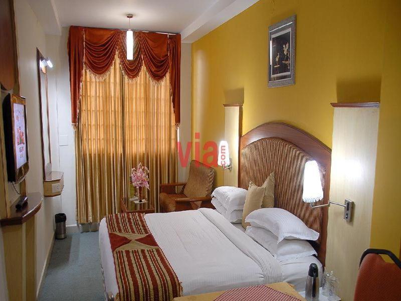 Ponmariresidency Hotell Ooty Exteriör bild